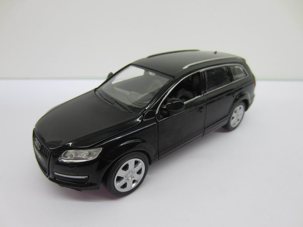 Msz Die-Cast Model Audi Q7, Scale 1:32