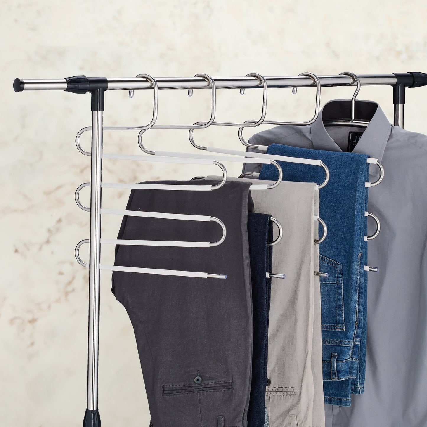 Multiple trouser hangers set of 4