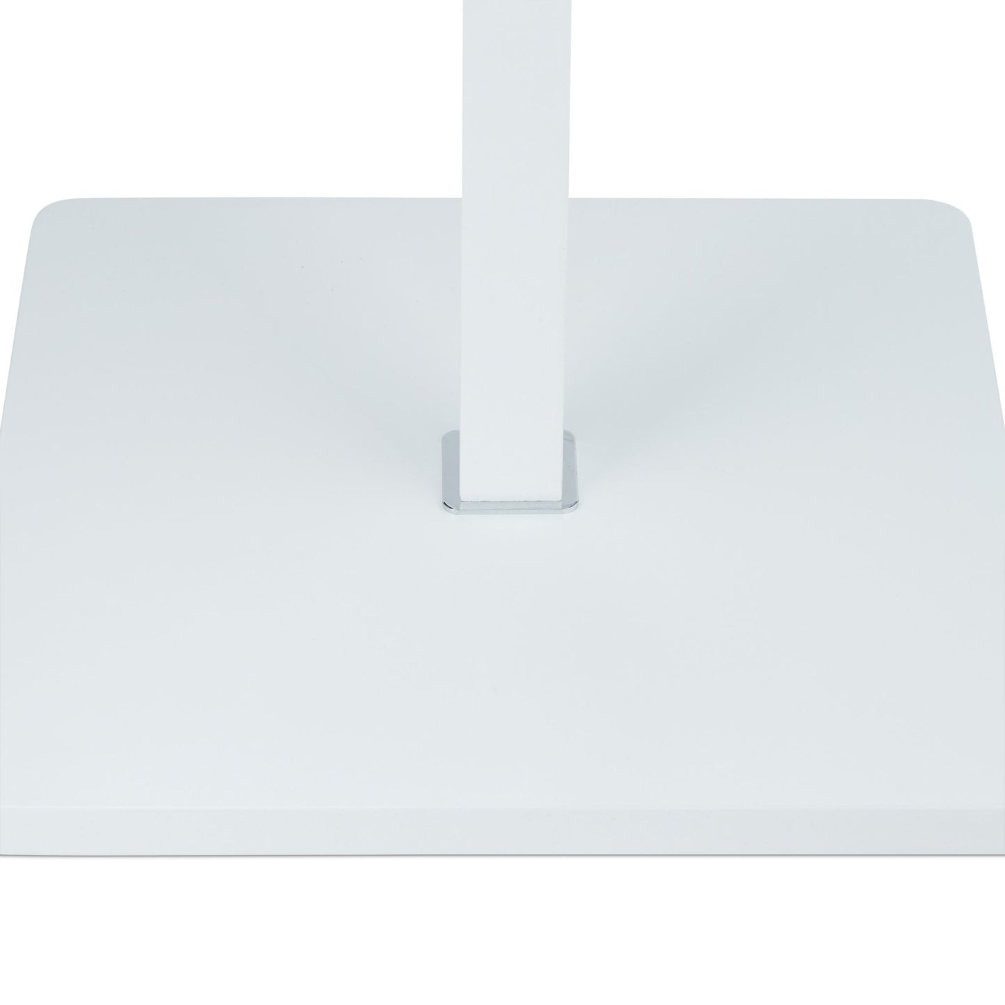 Mute servant white