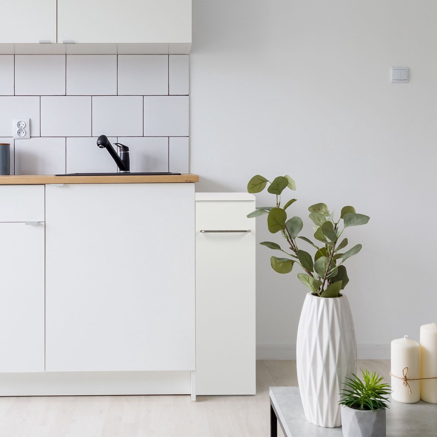 Niche trolley white