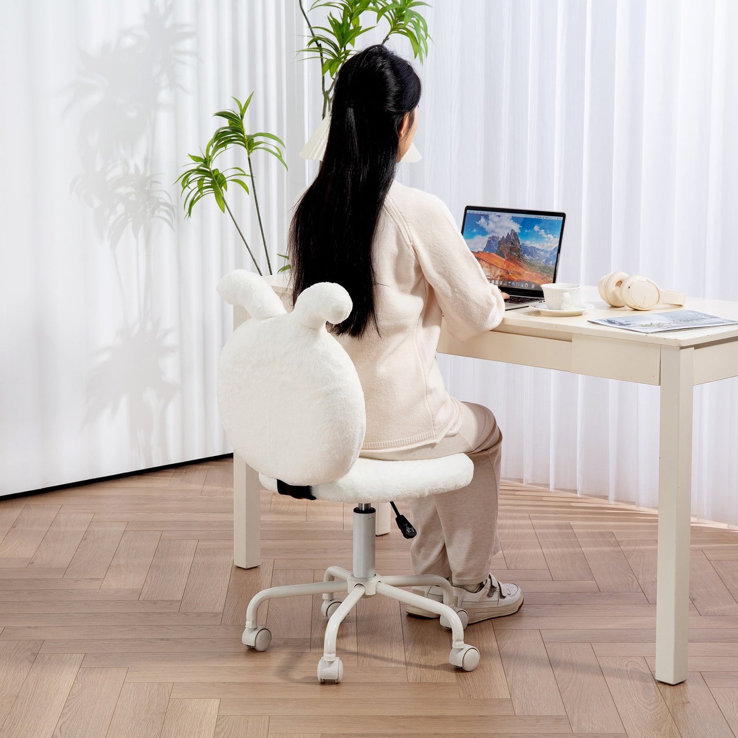 White Velvet Rabbit Ear Swivel Chair - Adjustable in height