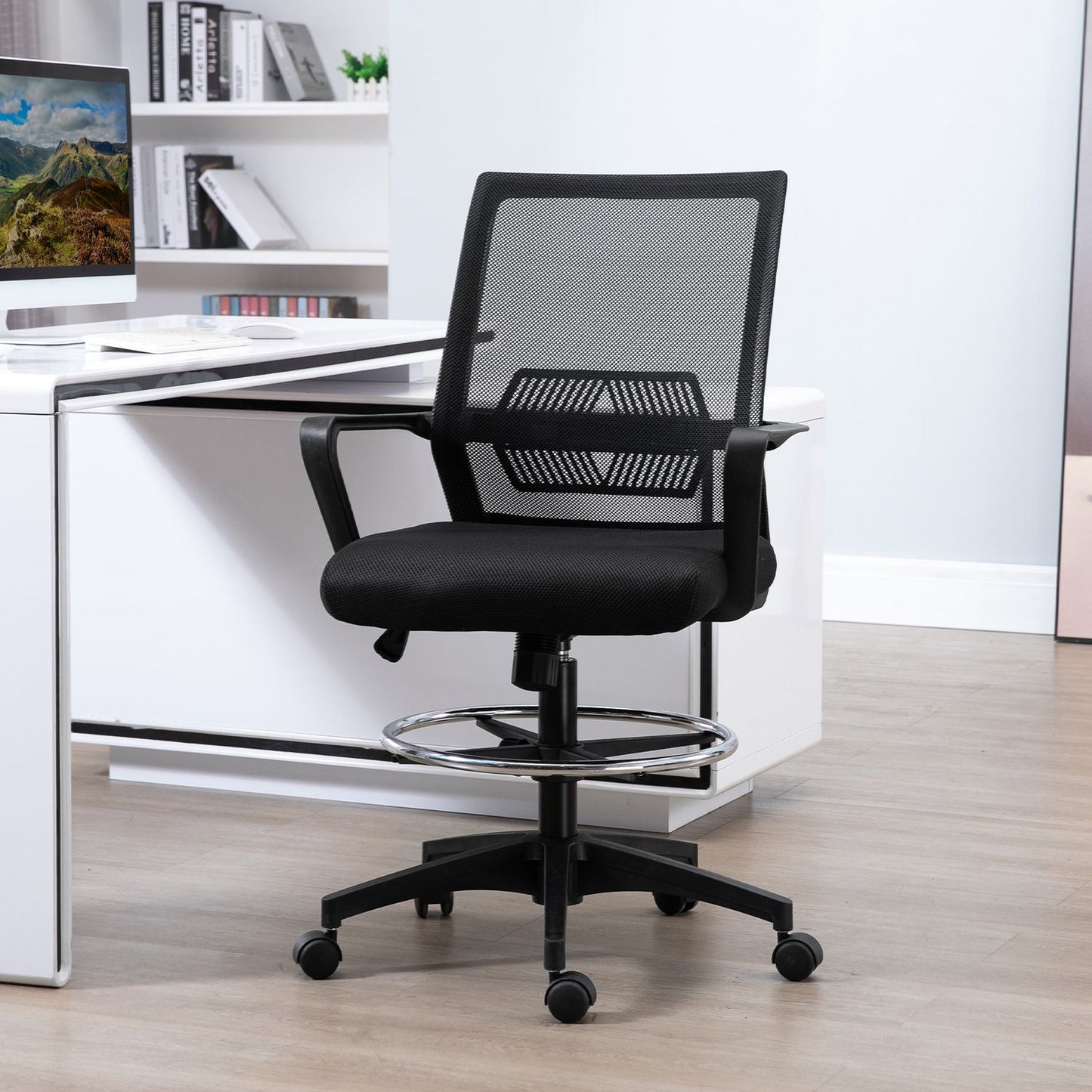 Office chair, height-adjustable desk chair with footrest, mesh backrest, rollable, plastic, black