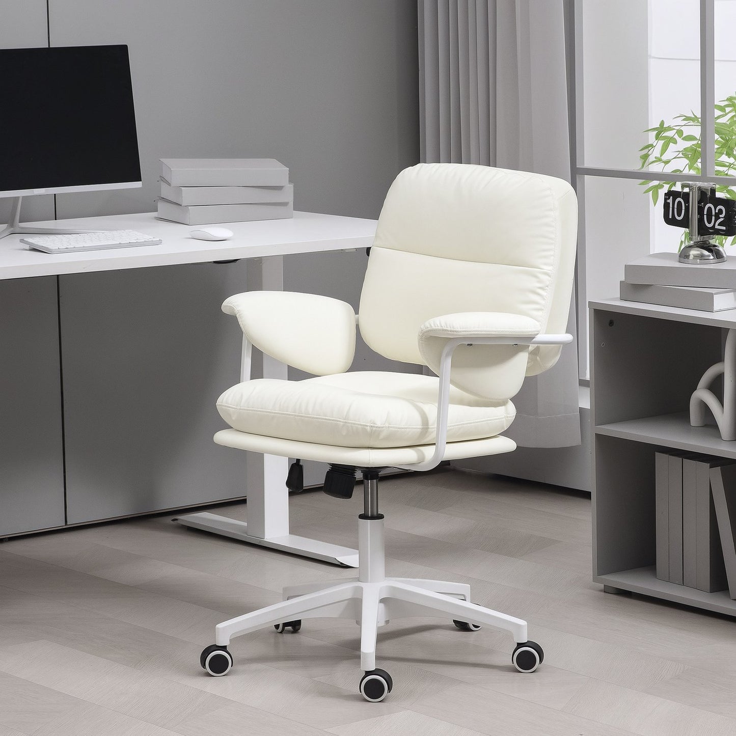 White office chair in synthetic leather, adjustable, tilt function