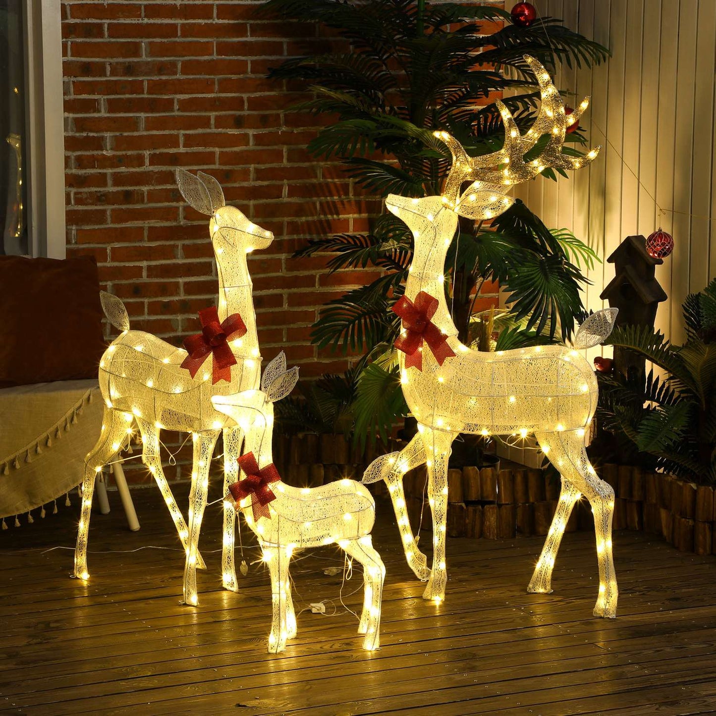 Outdoor Reindeer Family Lights, 283 LEDs, Weatherproof