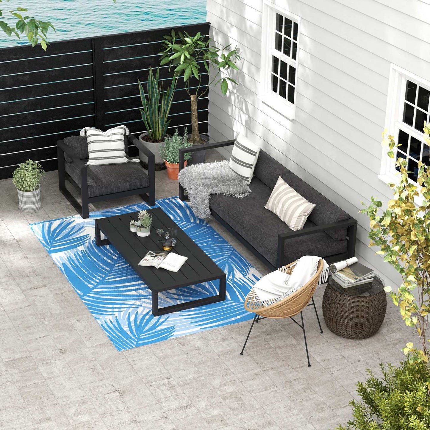 Reversible outdoor mat with bag, 182x274cm, blue