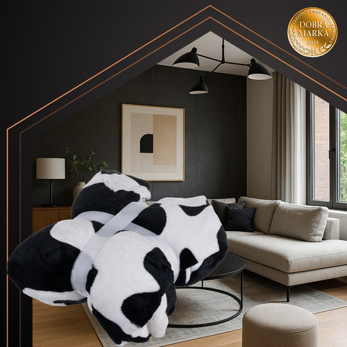 Oversized Blanket Hoodie – XXL, Black and White, Warm Fur