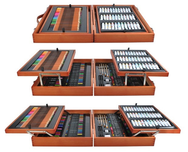 Painting set 174 pieces in a suitcase