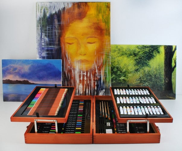 Painting set 174 pieces in a suitcase