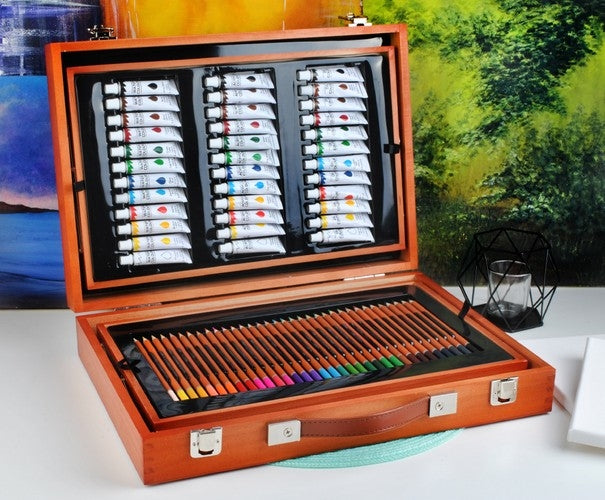 Painting set 174 pieces in a suitcase