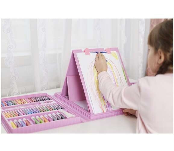 Painting set 208 pieces in a suitcase