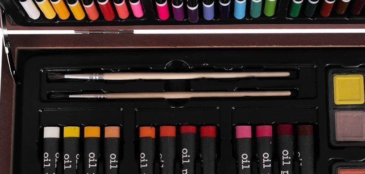 Painting set in a suitcase 143 pcs