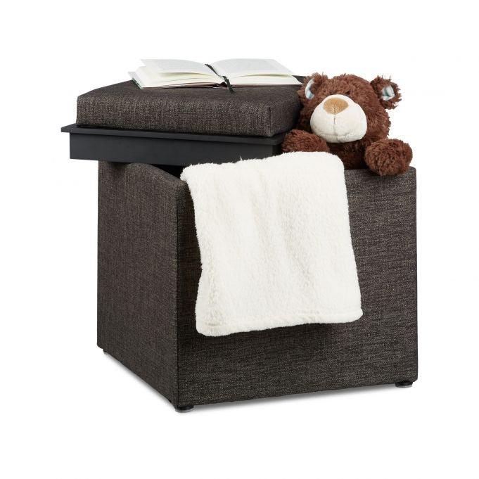 Pallet with storage