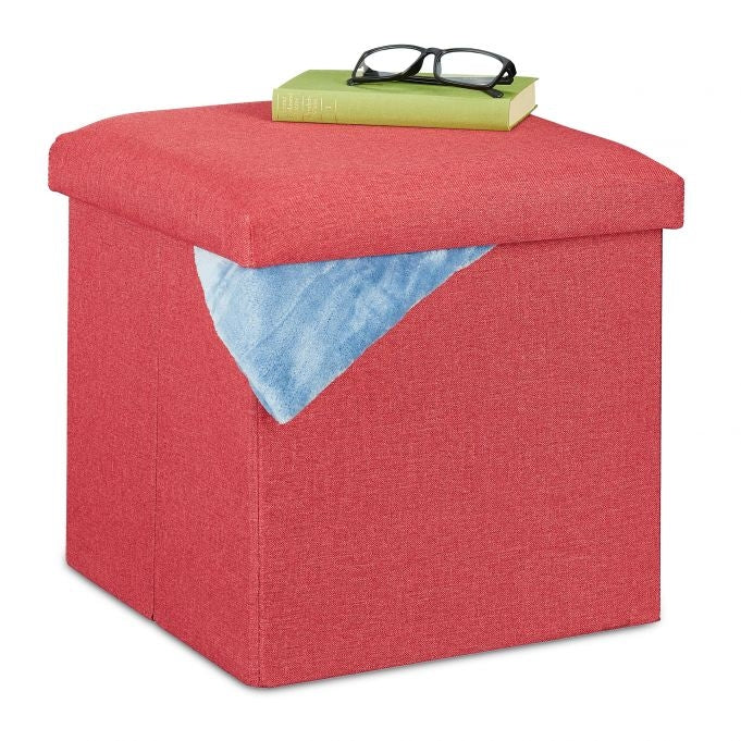 Pallet with storage space