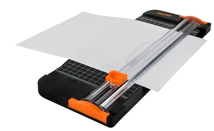Paper cutter - trimmer