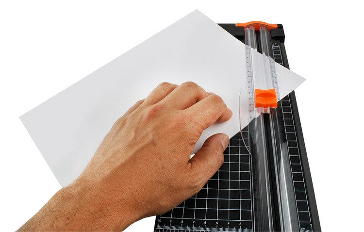 Paper cutter - trimmer