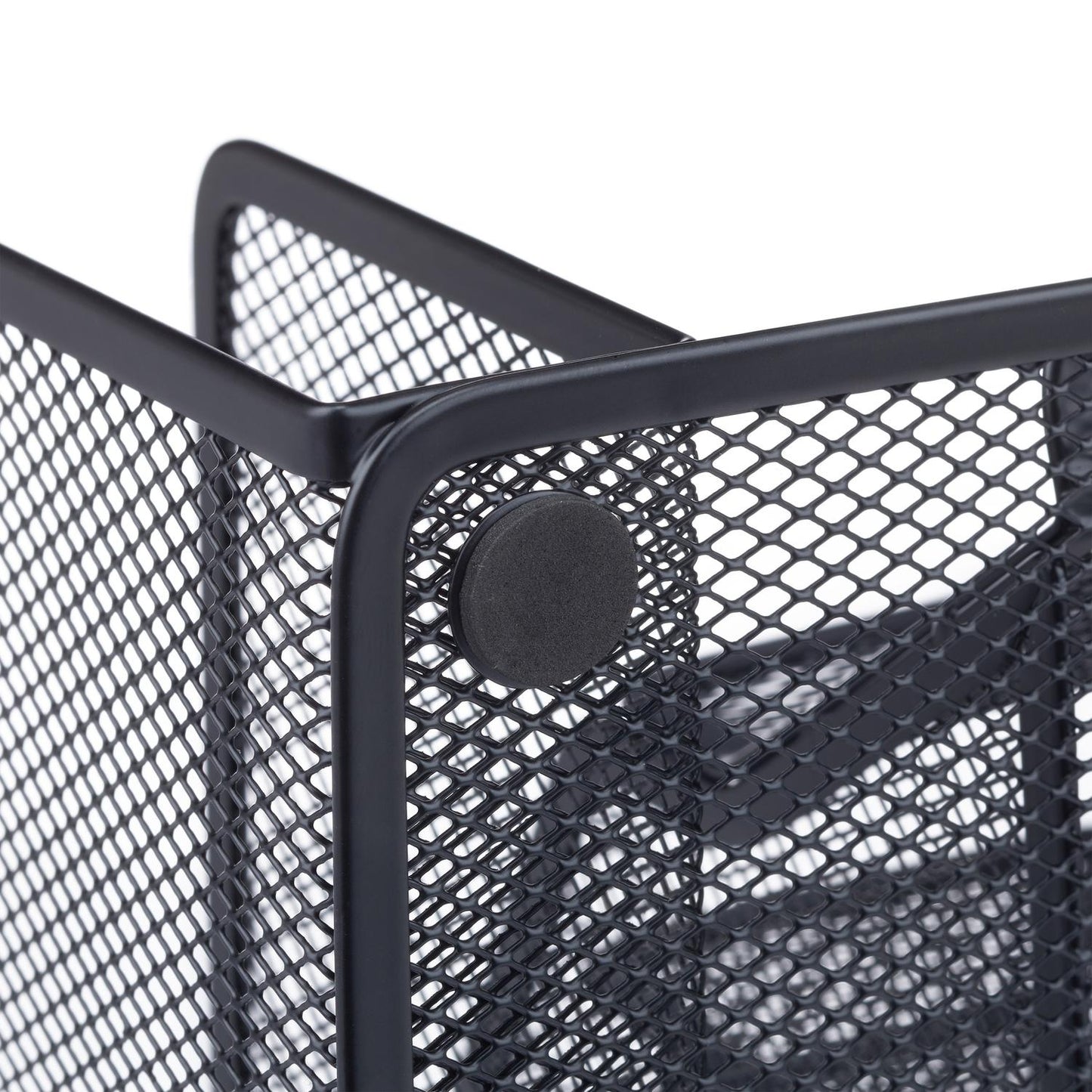 Pen holder in mesh with letter holder