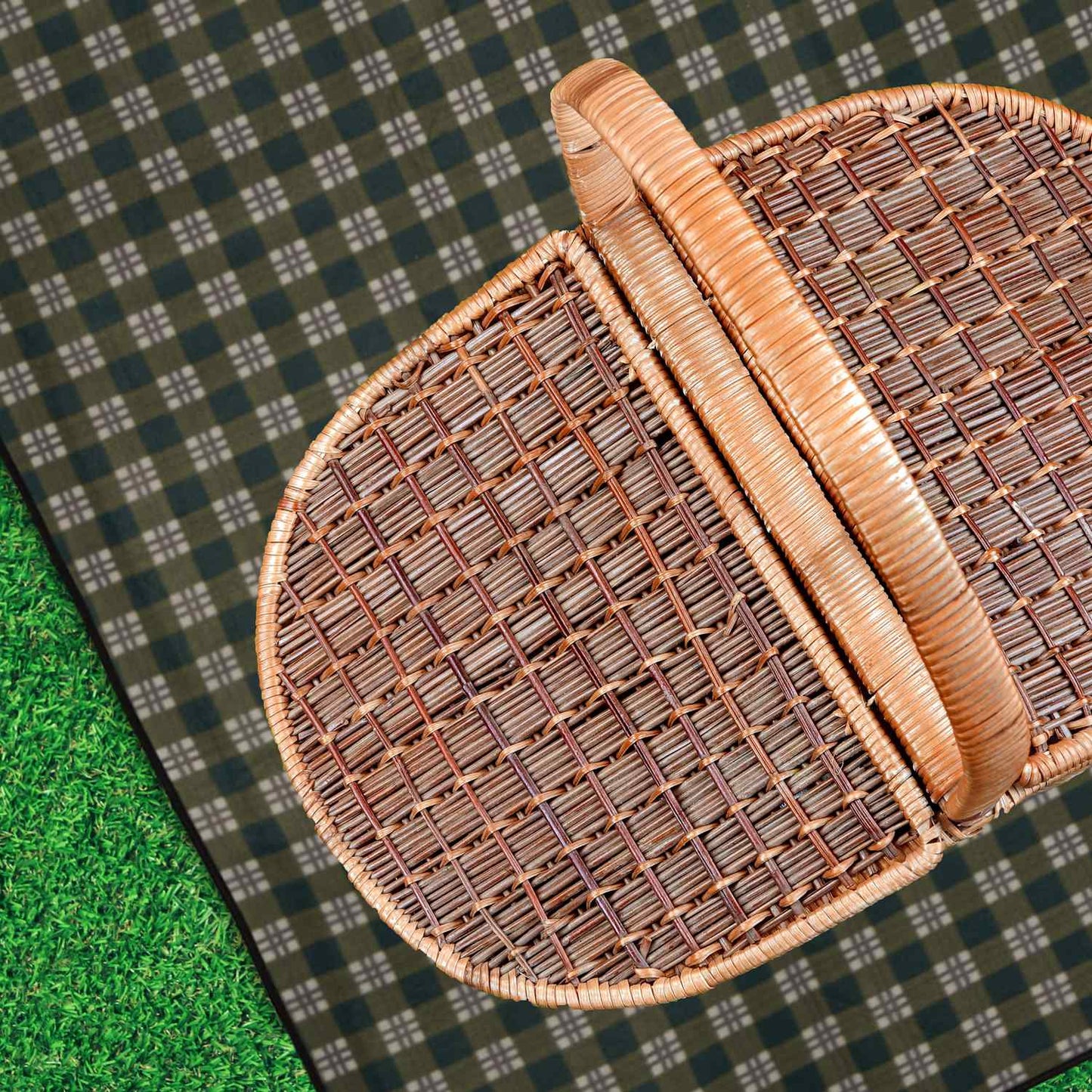 Picnic blanket 200 x 200 cm checkered