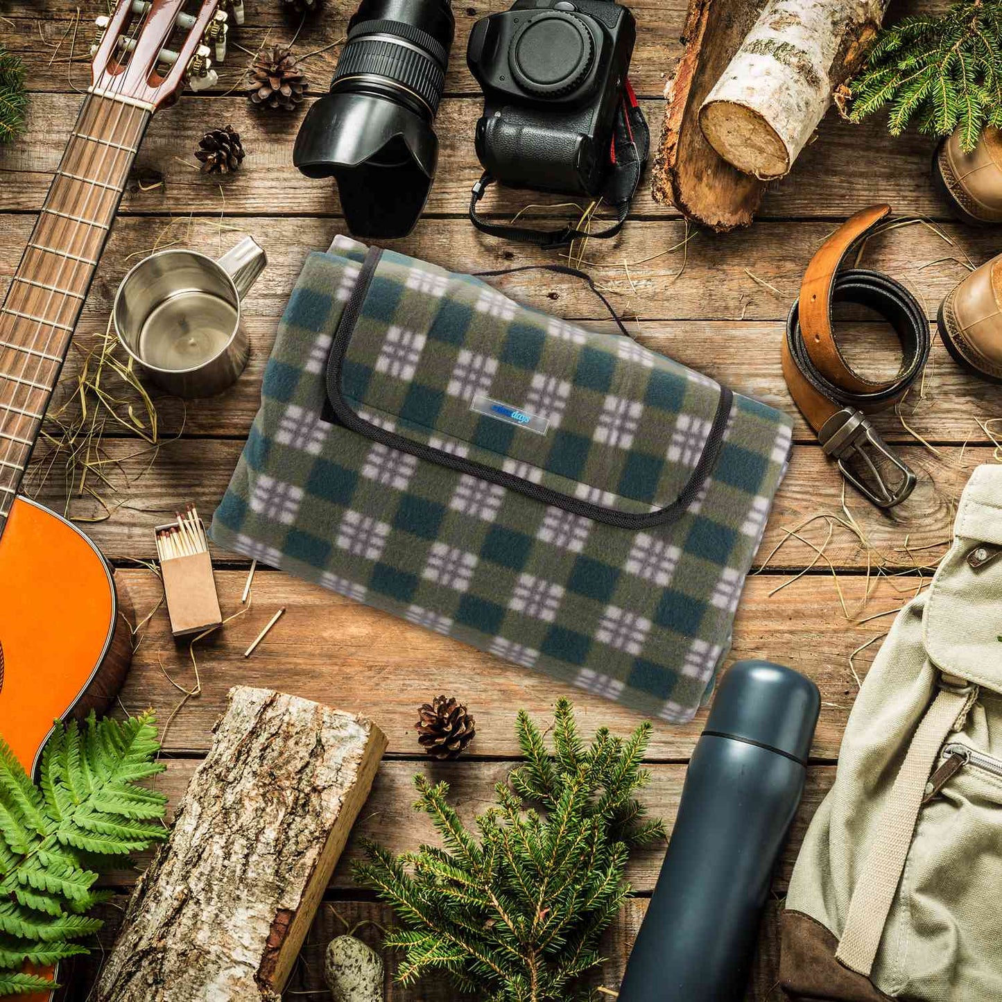 Picnic blanket 200 x 200 cm checkered
