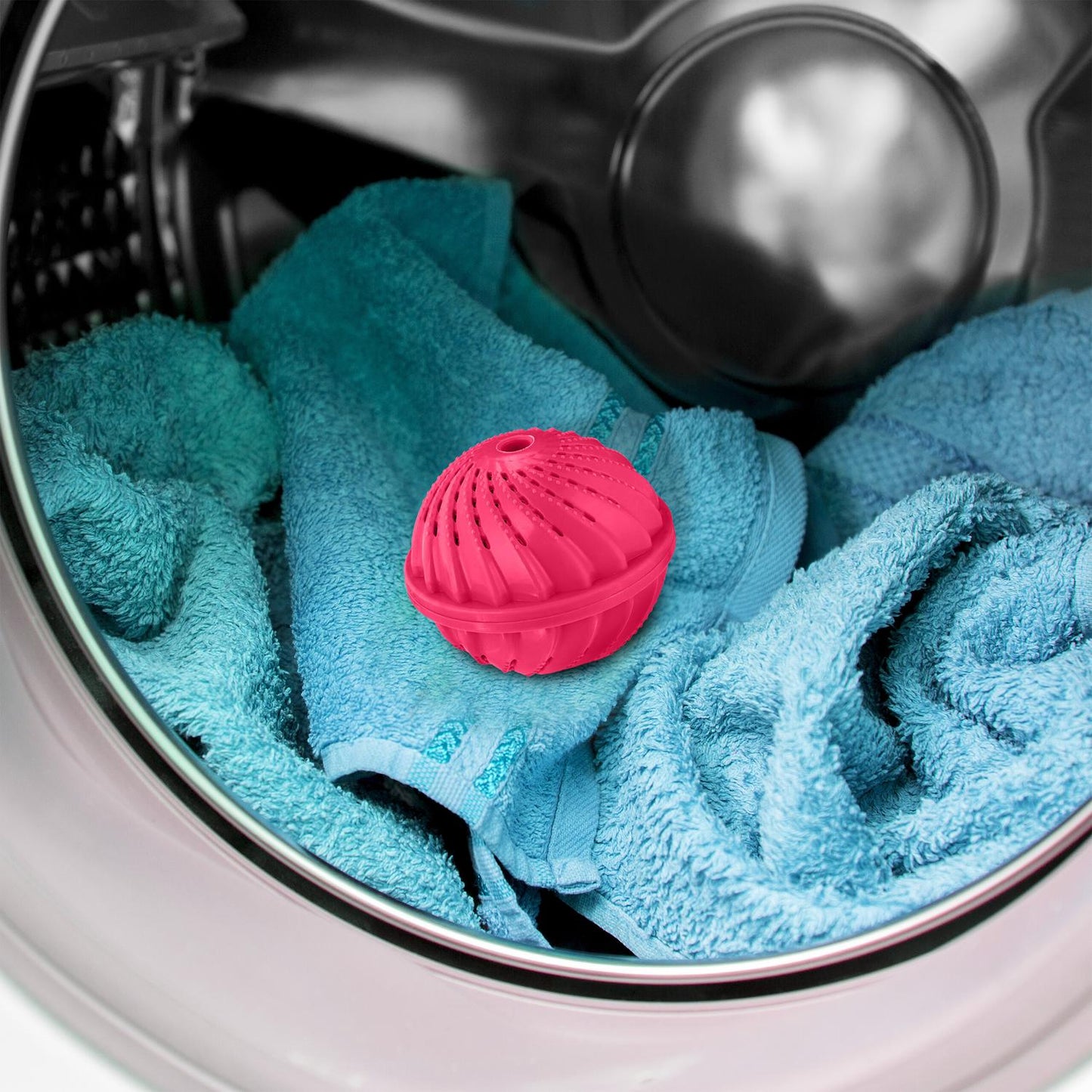 Pink Laundry Balls, Set of 4 – Eco-Friendly, Reusable