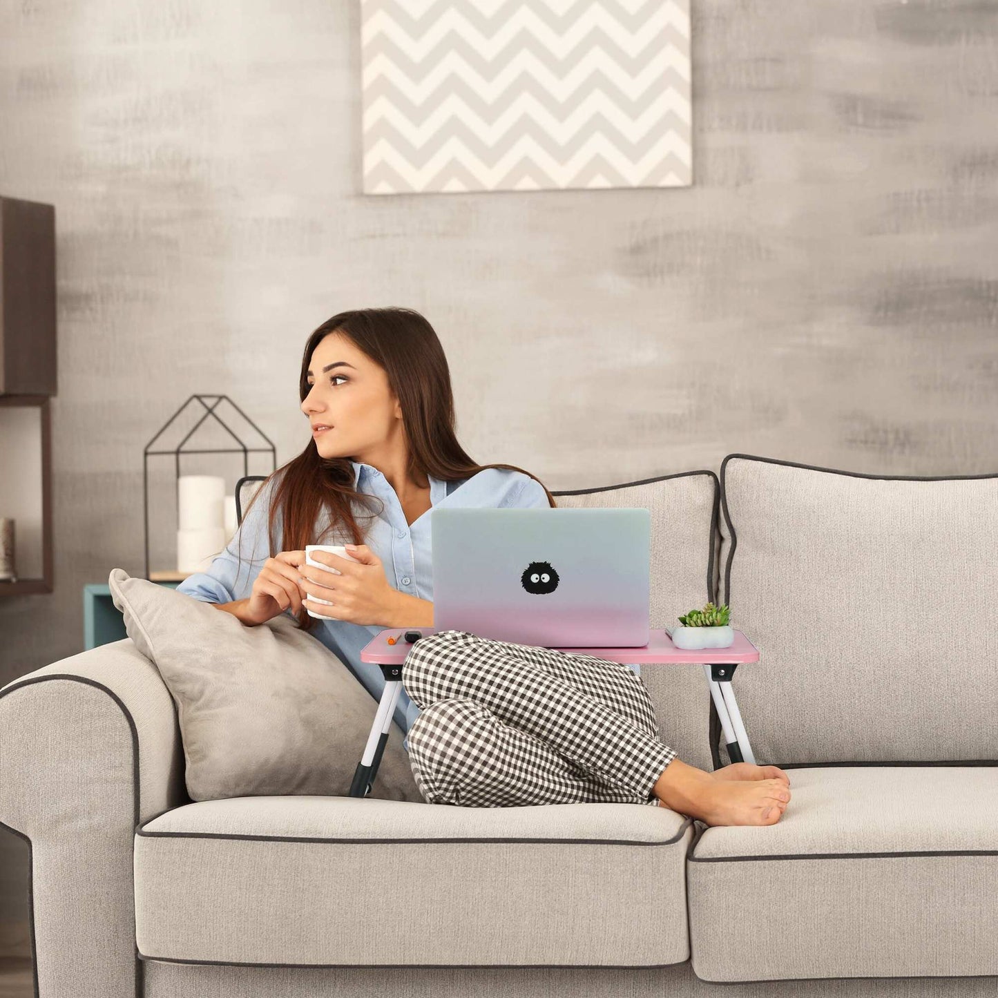 Pink laptop table