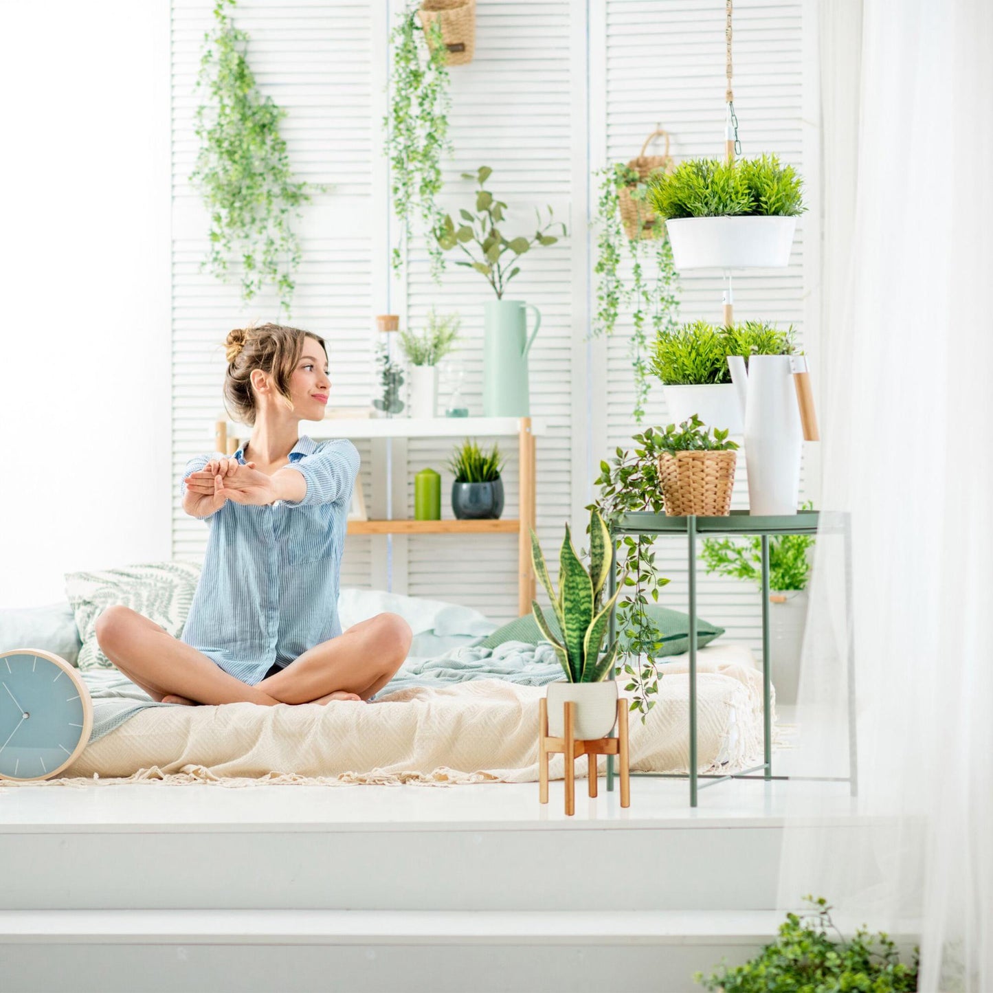 Plant stand set of 2