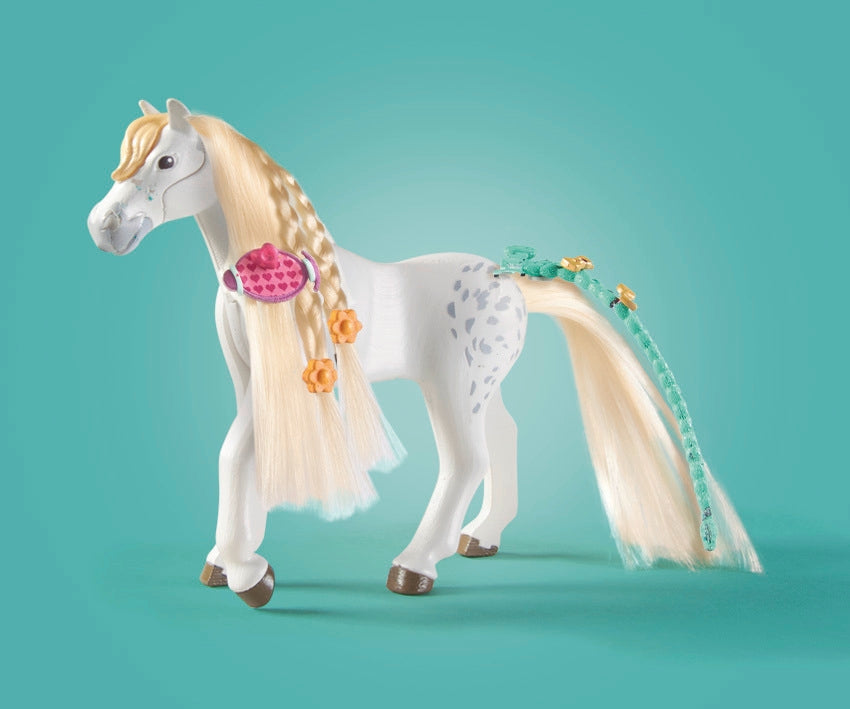 Playmobil World Of Horses Washing Station With Isabella And Lioness 71354