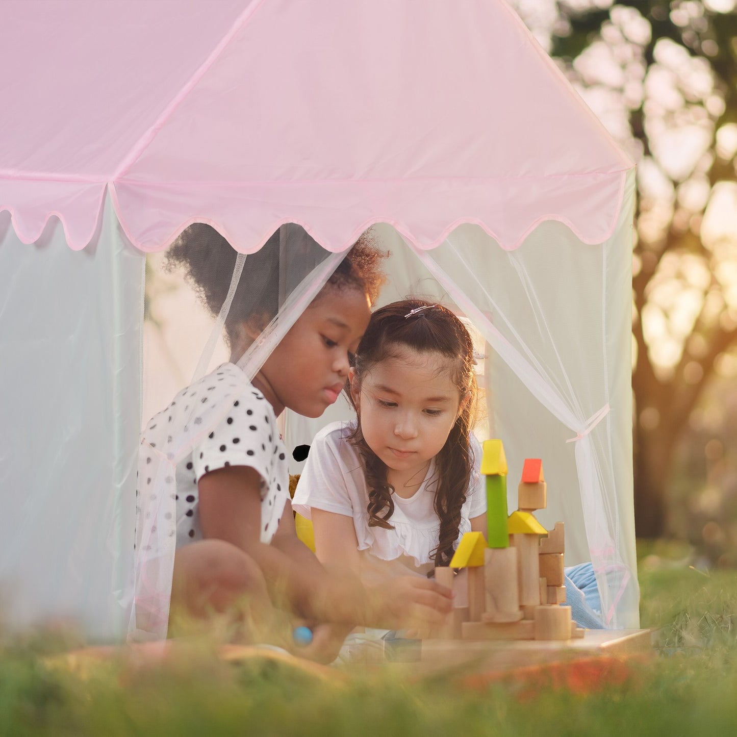 Play tent house