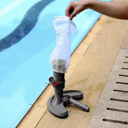 Pool floor cleaner
