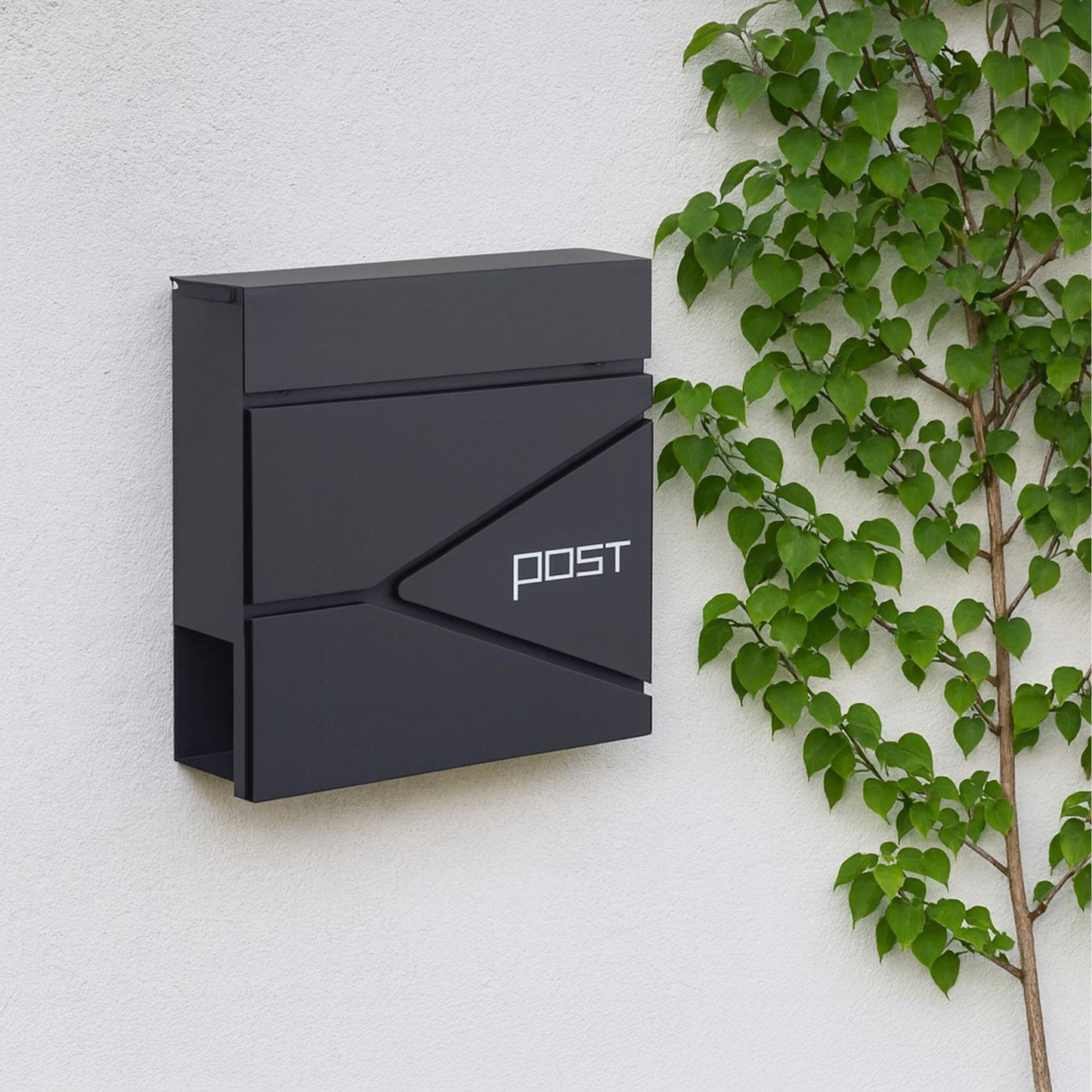 Postbox with Newspaper Slot – Matte Black Steel