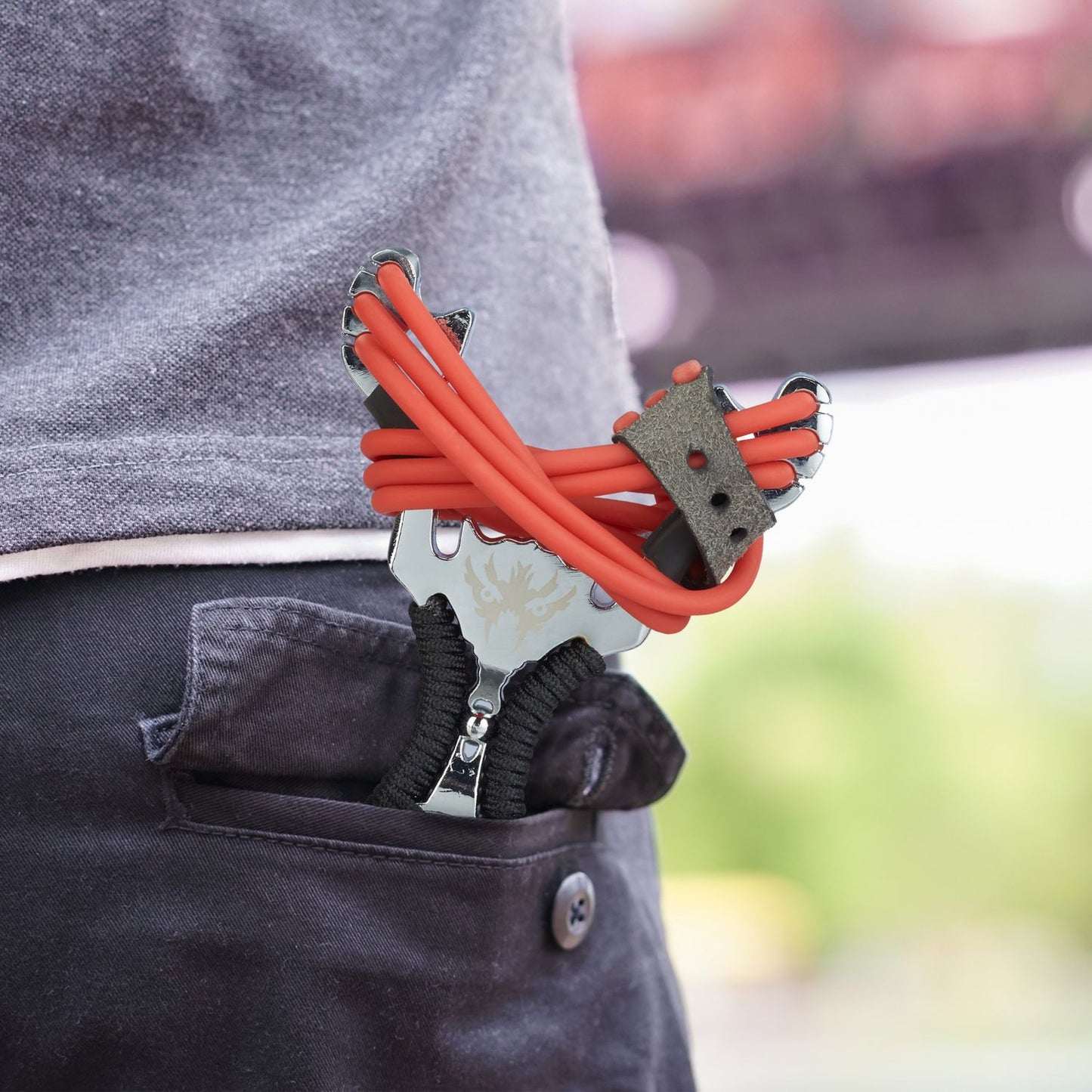 Professional slingshot with latex bands
