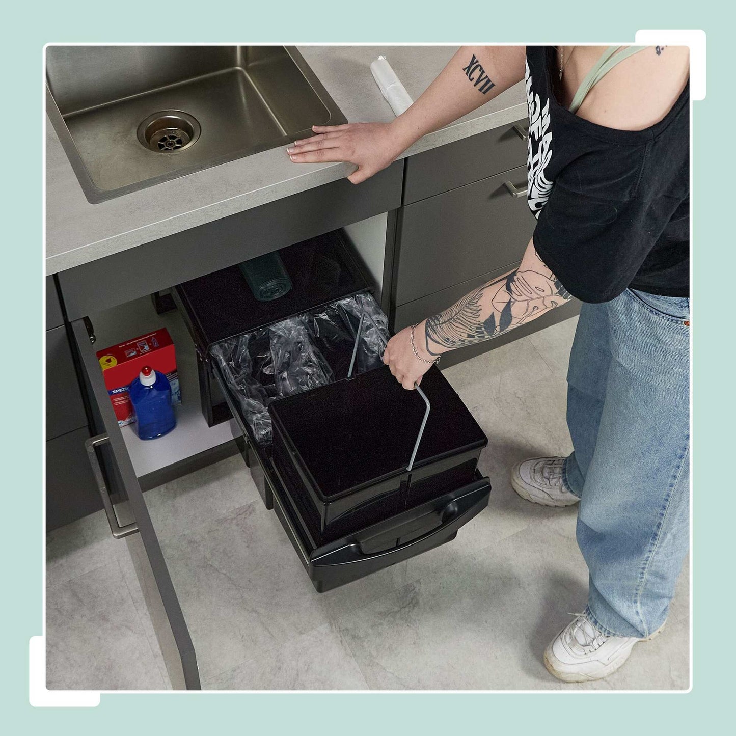 Pull-Out Kitchen Waste Bin, Black, Space-Saving Design