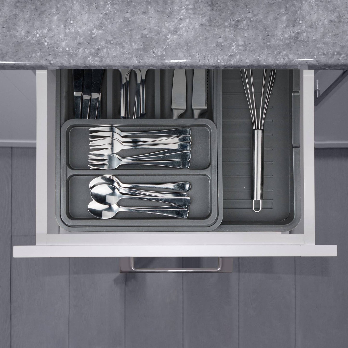 Pull-out cutlery tray in dark grey