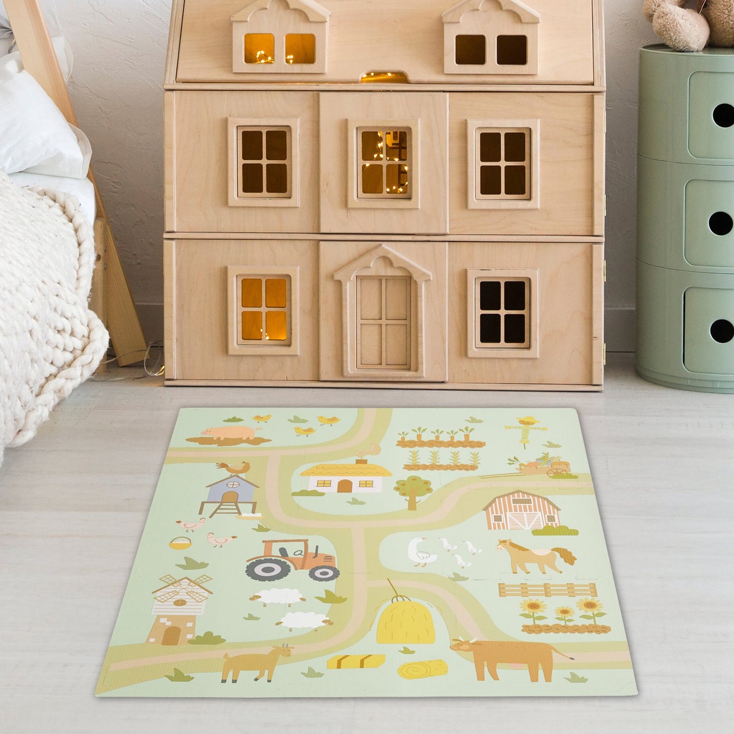 Puzzle mat with farmhouse