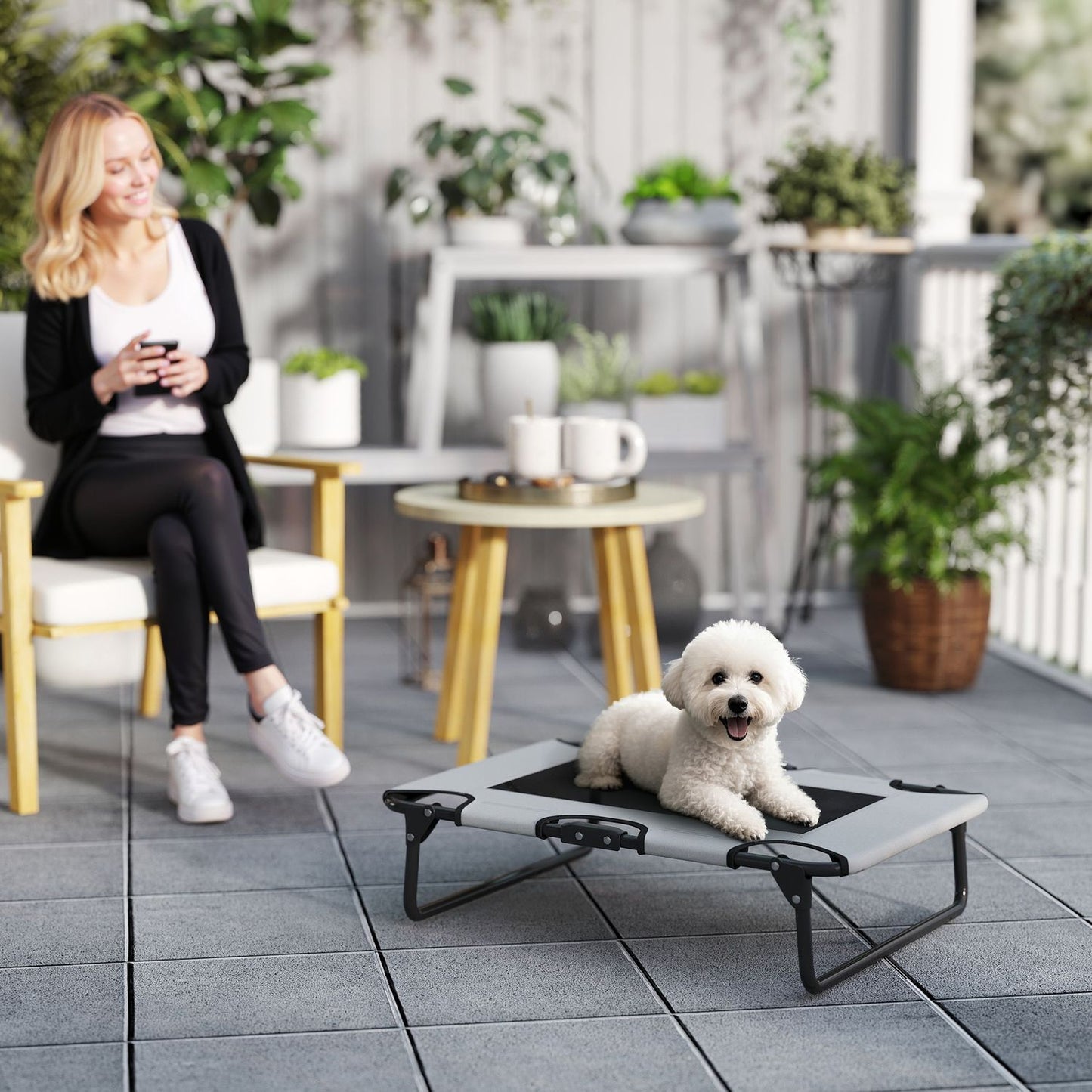 Foldable mesh raised dog bed - outdoors & breathable 75x51x18 cm