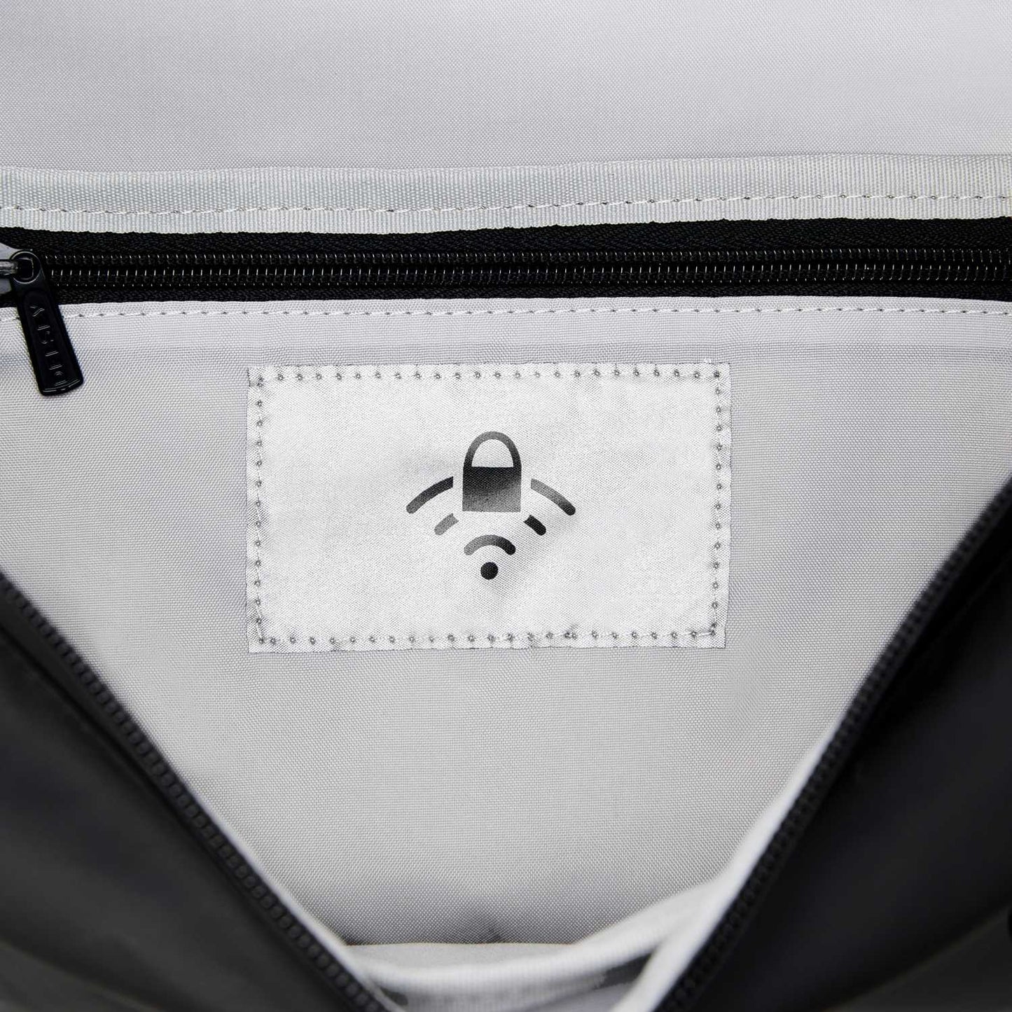 Raspail Backpack Black
