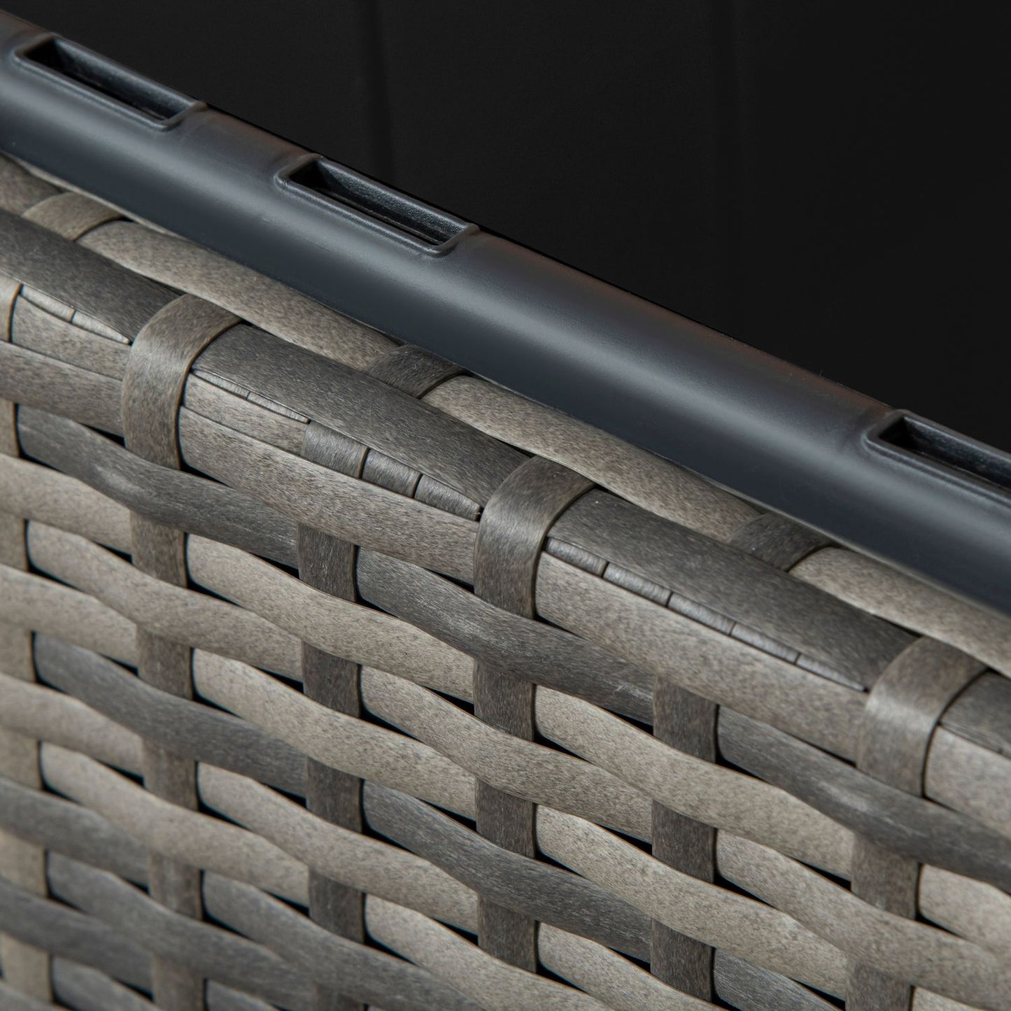 Flower box in gray rattan with stand and drainage hole