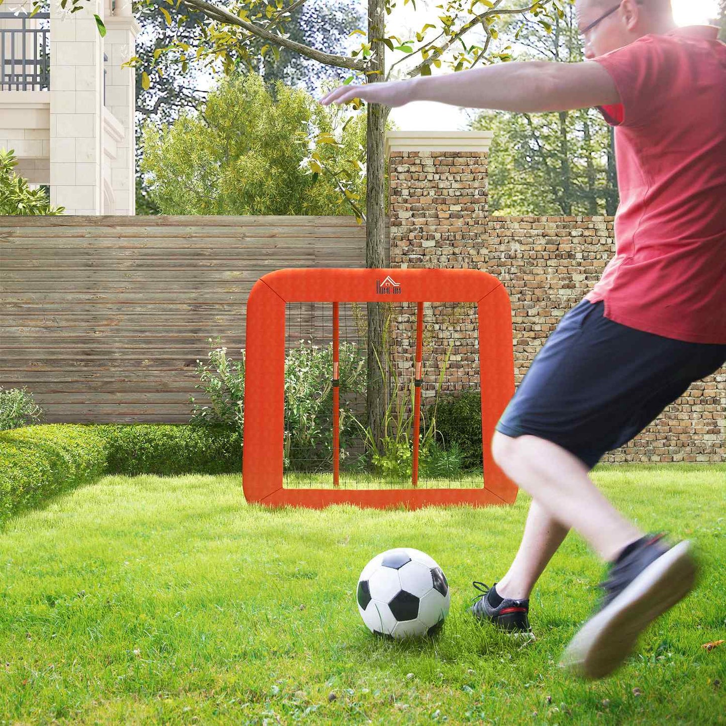 Adjustable sports rebounder - foldable; Protective edge, red