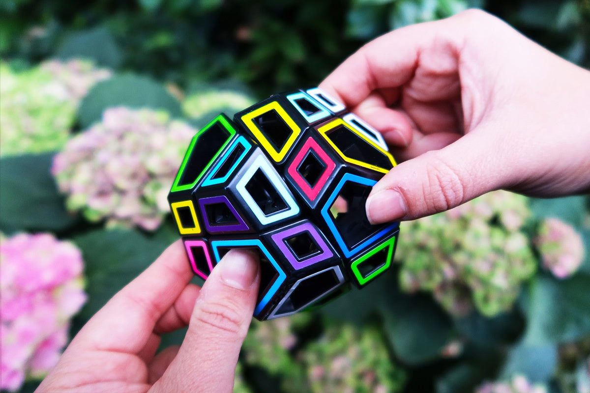 Recent Toys Logic Game Hollow Skewb Ultimate