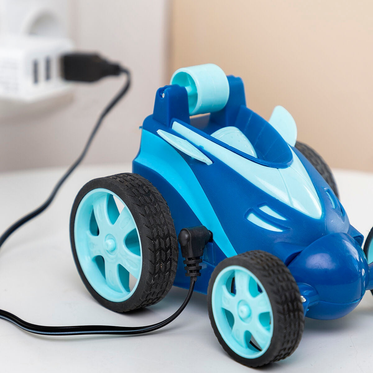 Rechargeable Stunt Car with Remote Control Loopsy InnovaGoods