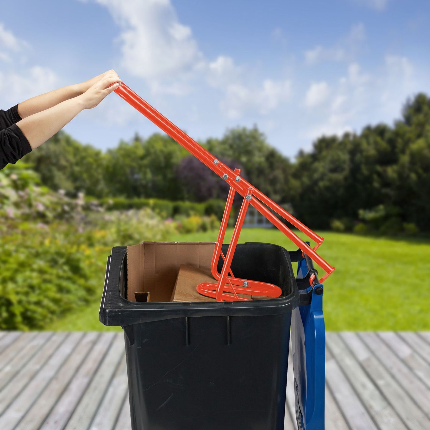 Red waste compactor for the dustbin