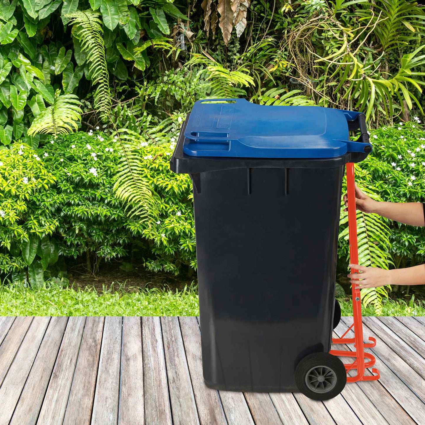 Red waste compactor for the dustbin