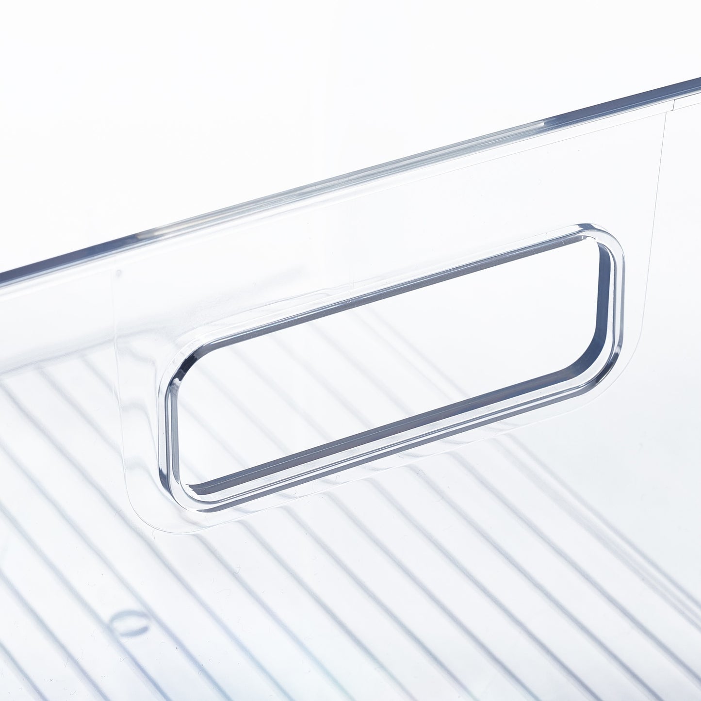 Refrigerator storage with handle