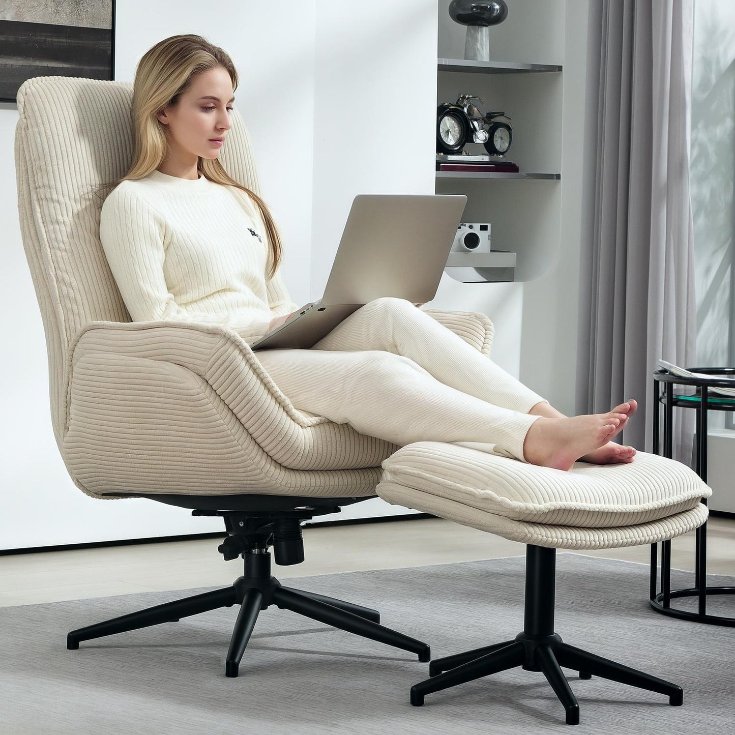 Lounger Beige with 360° rotatable and stool