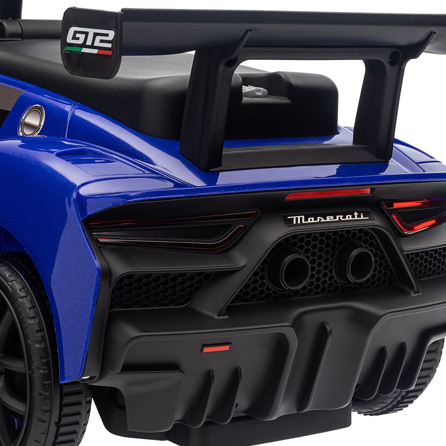 Ride-on car for children 1.5–5 years with storage and music