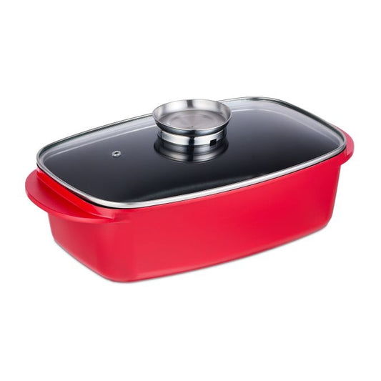 Roaster with lid and seasoning button