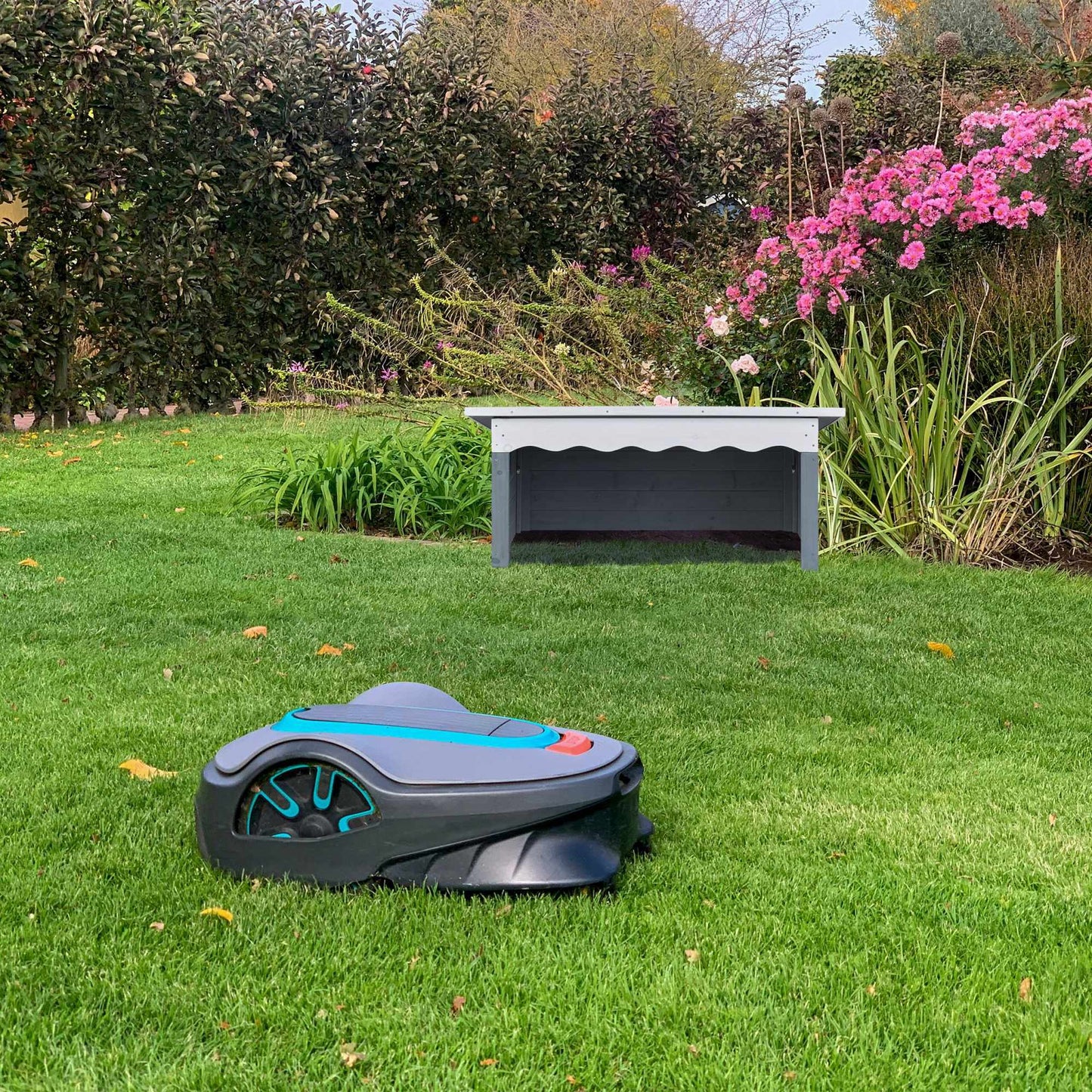 Robot lawnmower garage in wood
