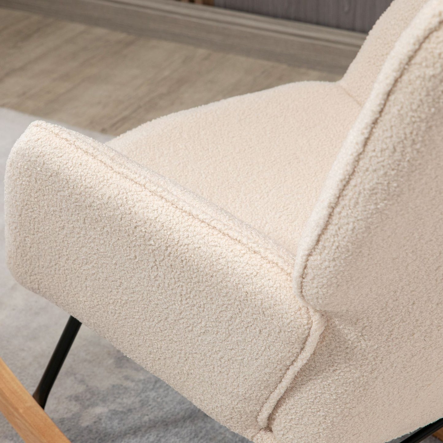 Beige berber fleece rocking chair - 120 kg capacity, bedroom