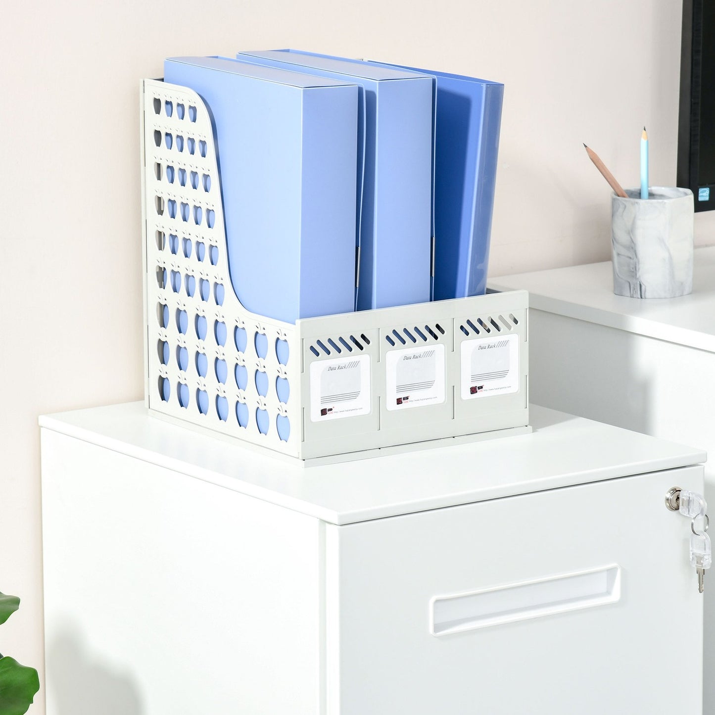 Lockable steel filing cabinet on wheels, 2 drawers, A4