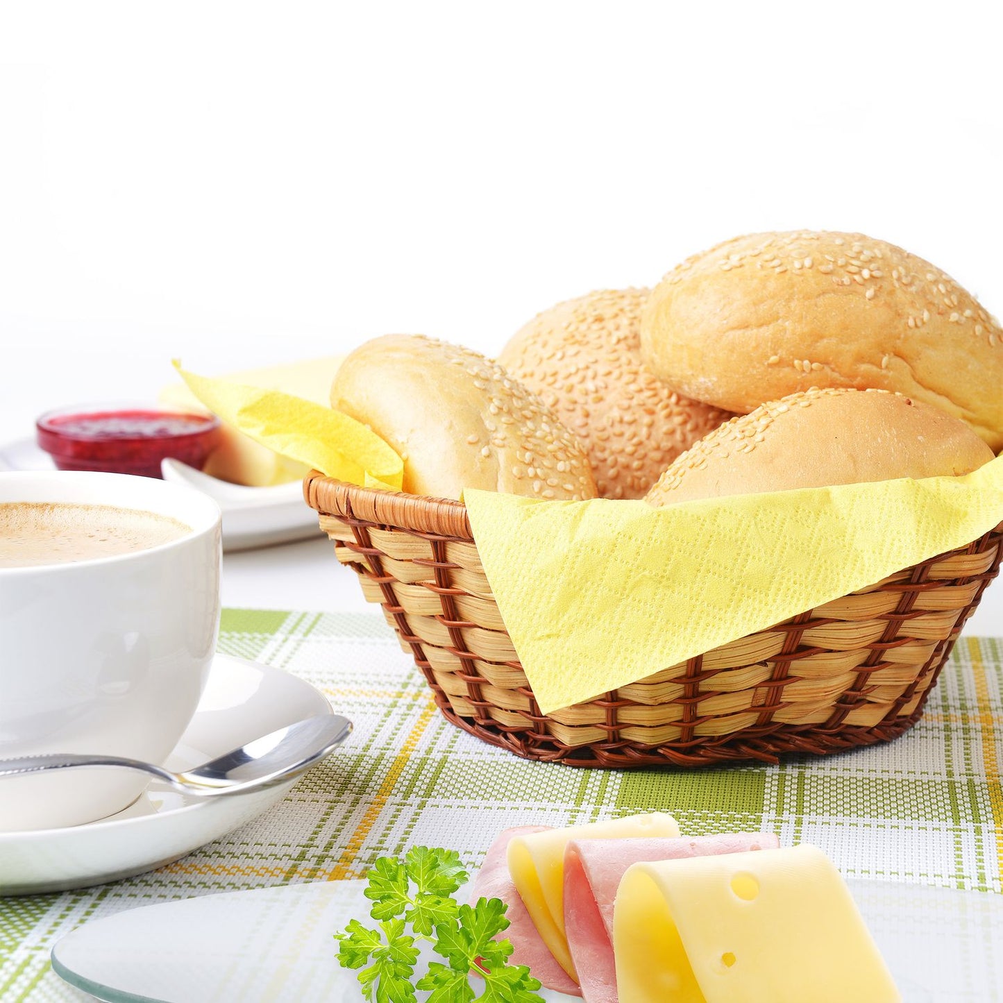 Rotating glass cake plate