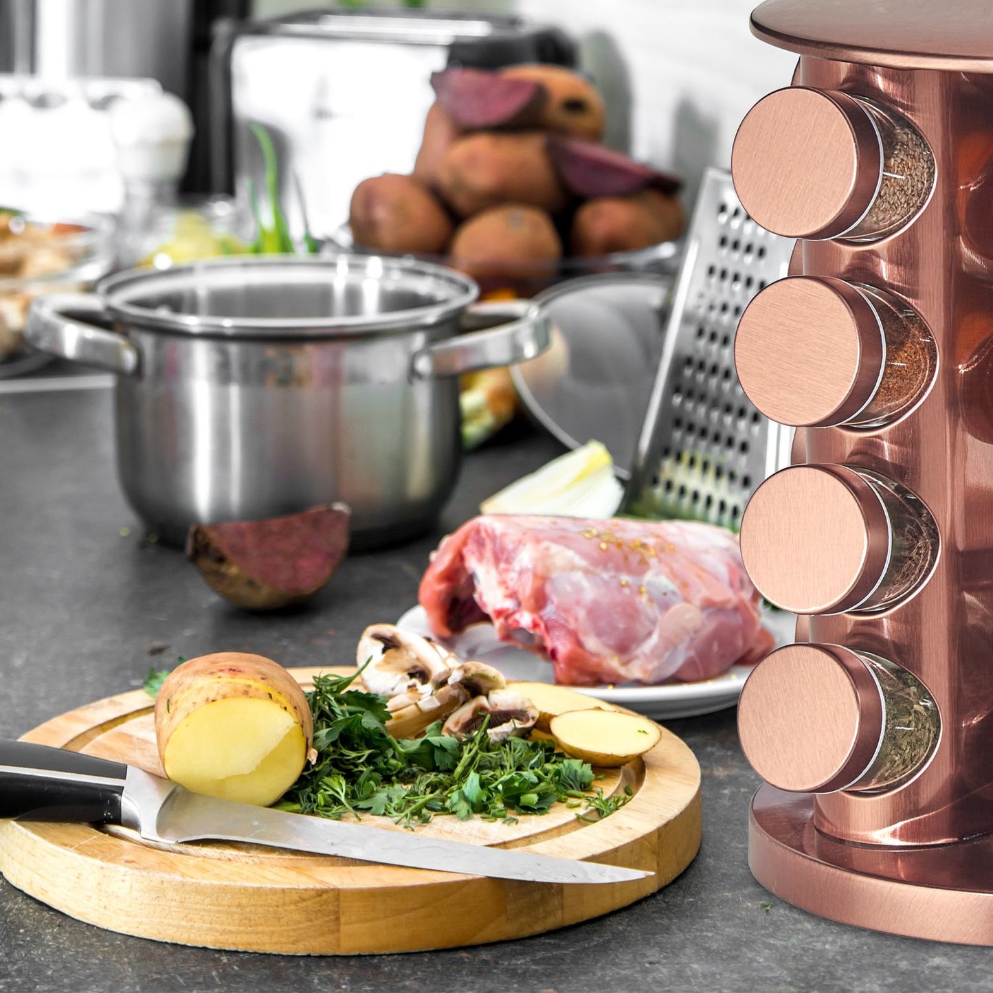 Rotating spice rack with 16 spice jars